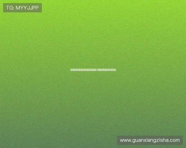 杨莉娜七夕晒甜蜜瞬间为男友打马赛克 网友纷纷猜测神秘男友身份